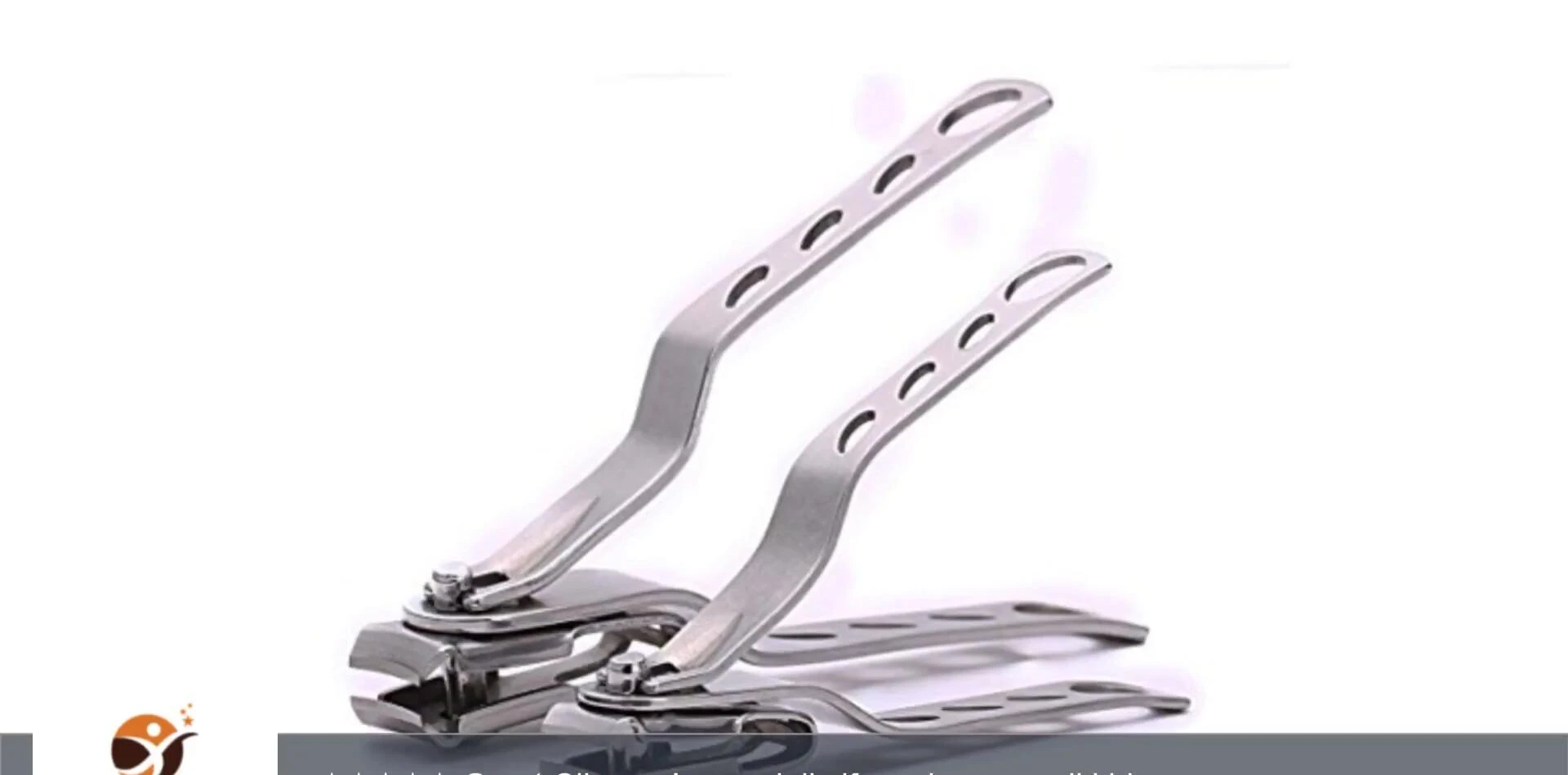 Overall shot of the nail clipper set.