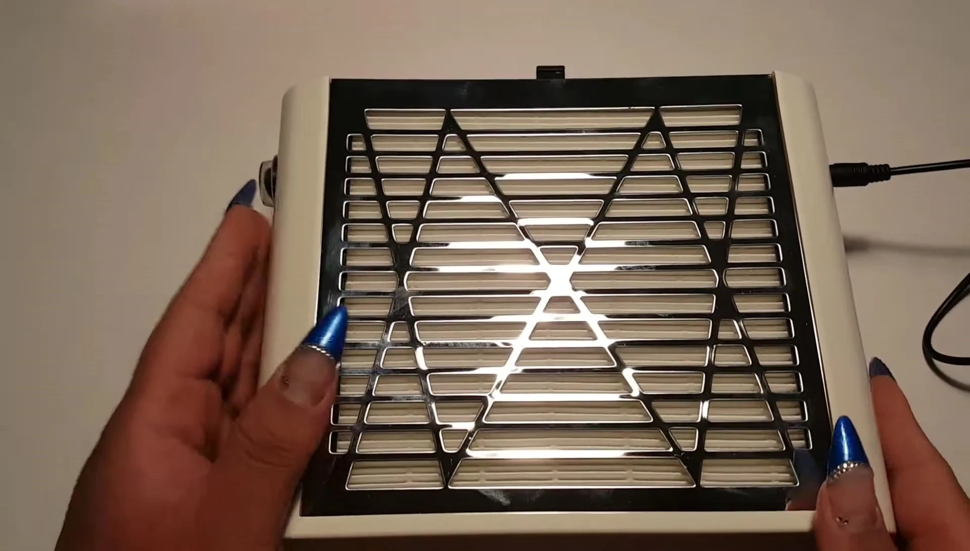 Loud nail dust collector review