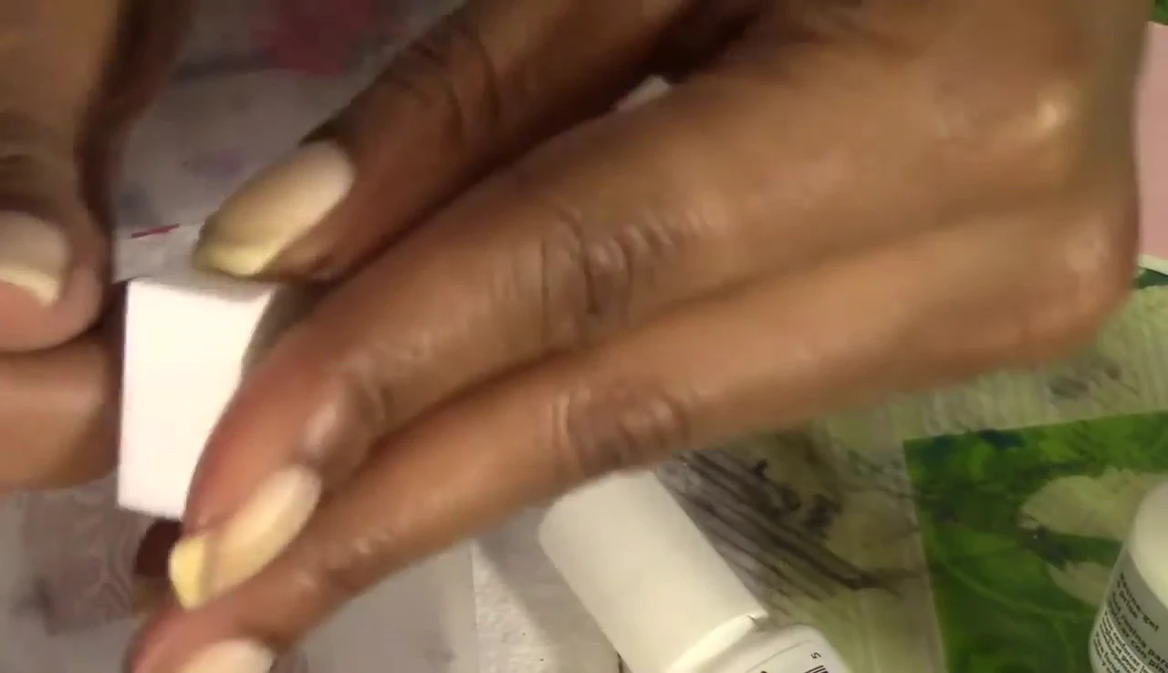 Orly nail repair kit application