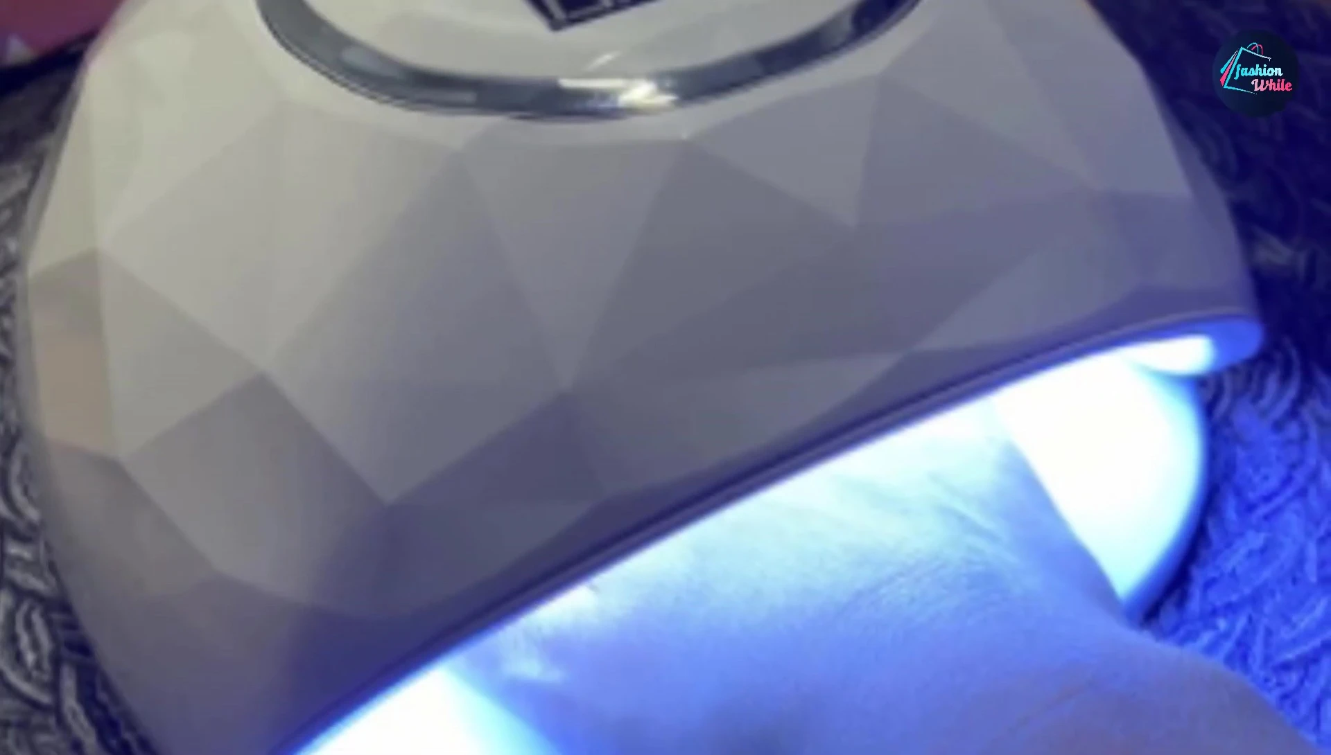 ESkip lamp's safety features