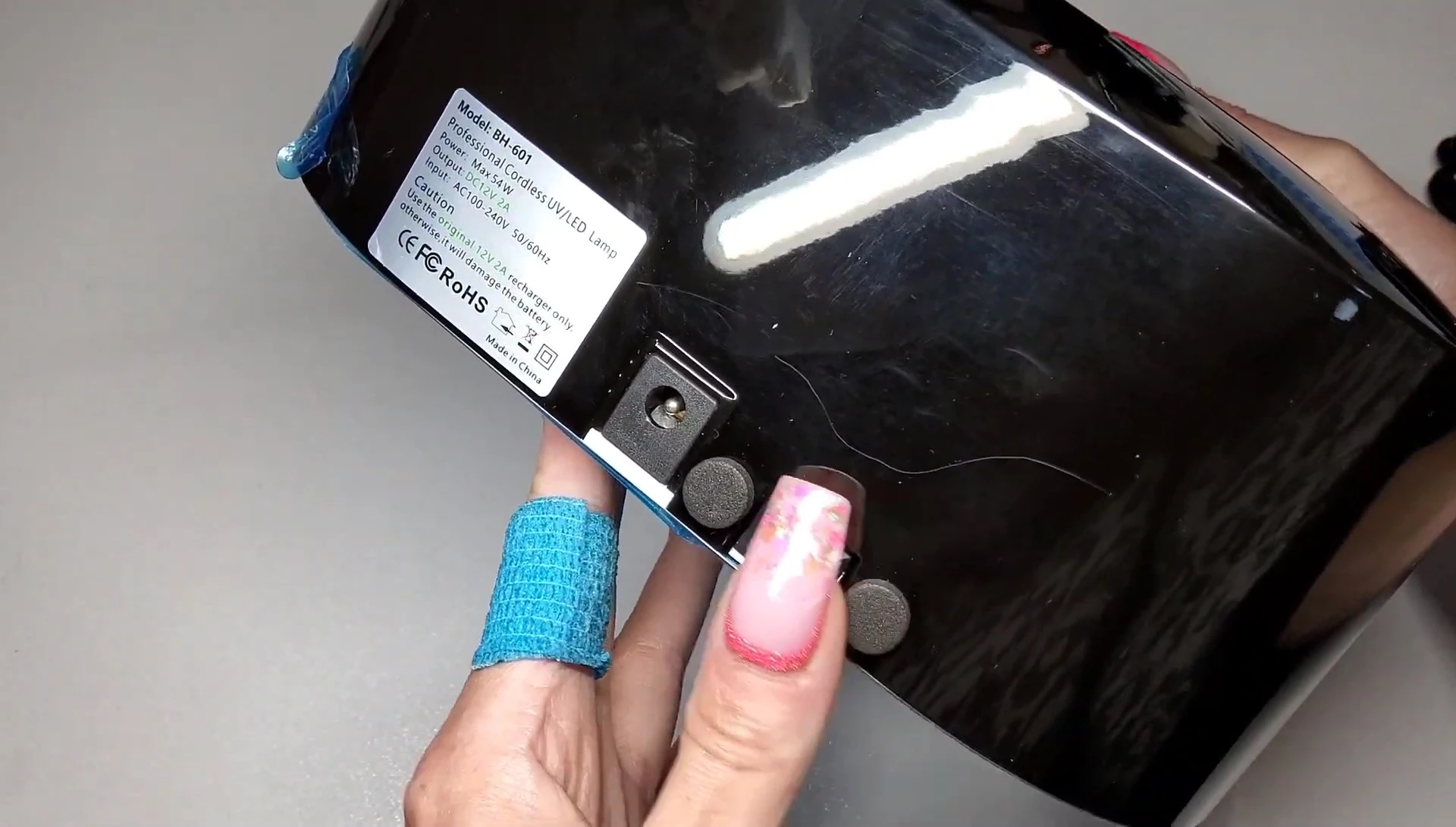 The control panel of the lamp, showing the timer settings.