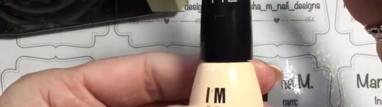 Close-up of the gel polish bottle
