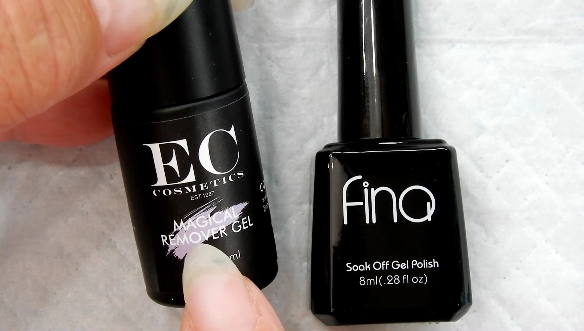 Screenshot showing the product listing on the EC Cosmetics website