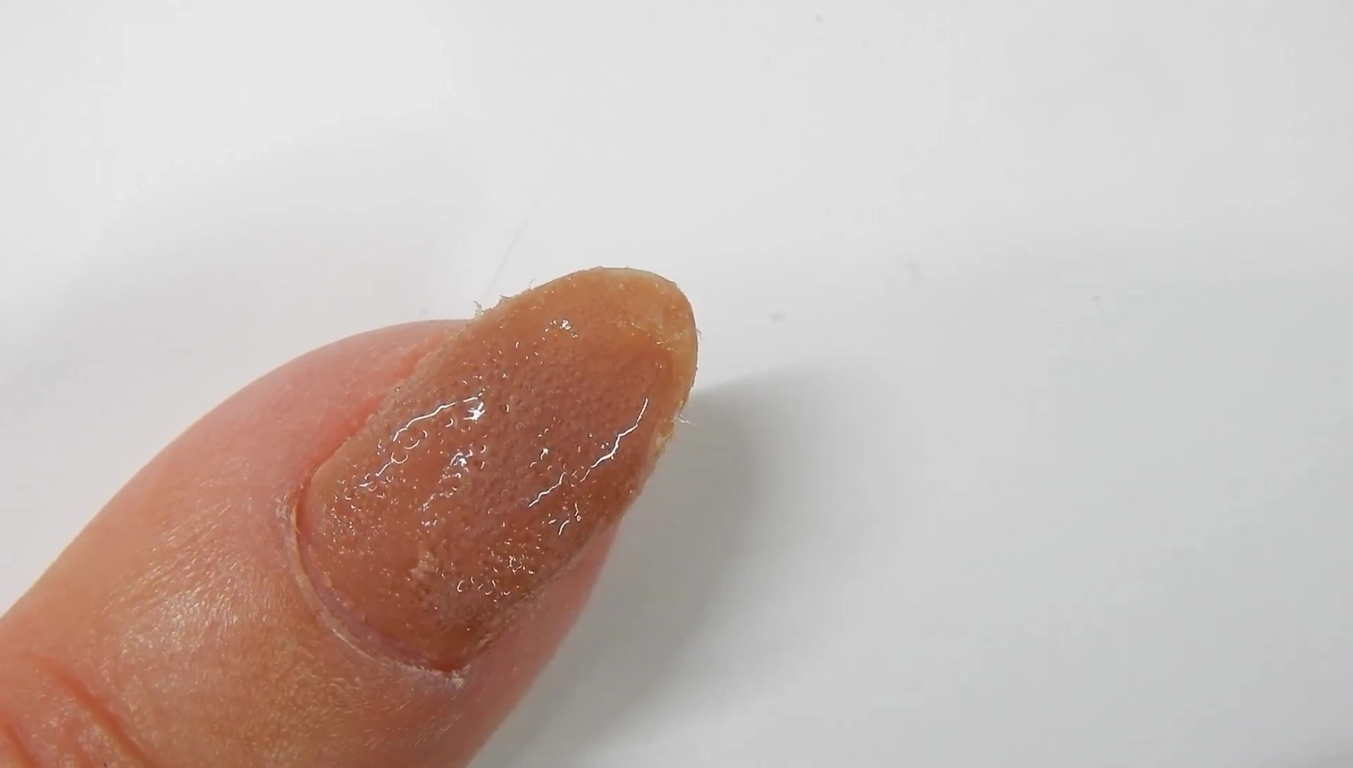 Removing gel polish from natural nail
