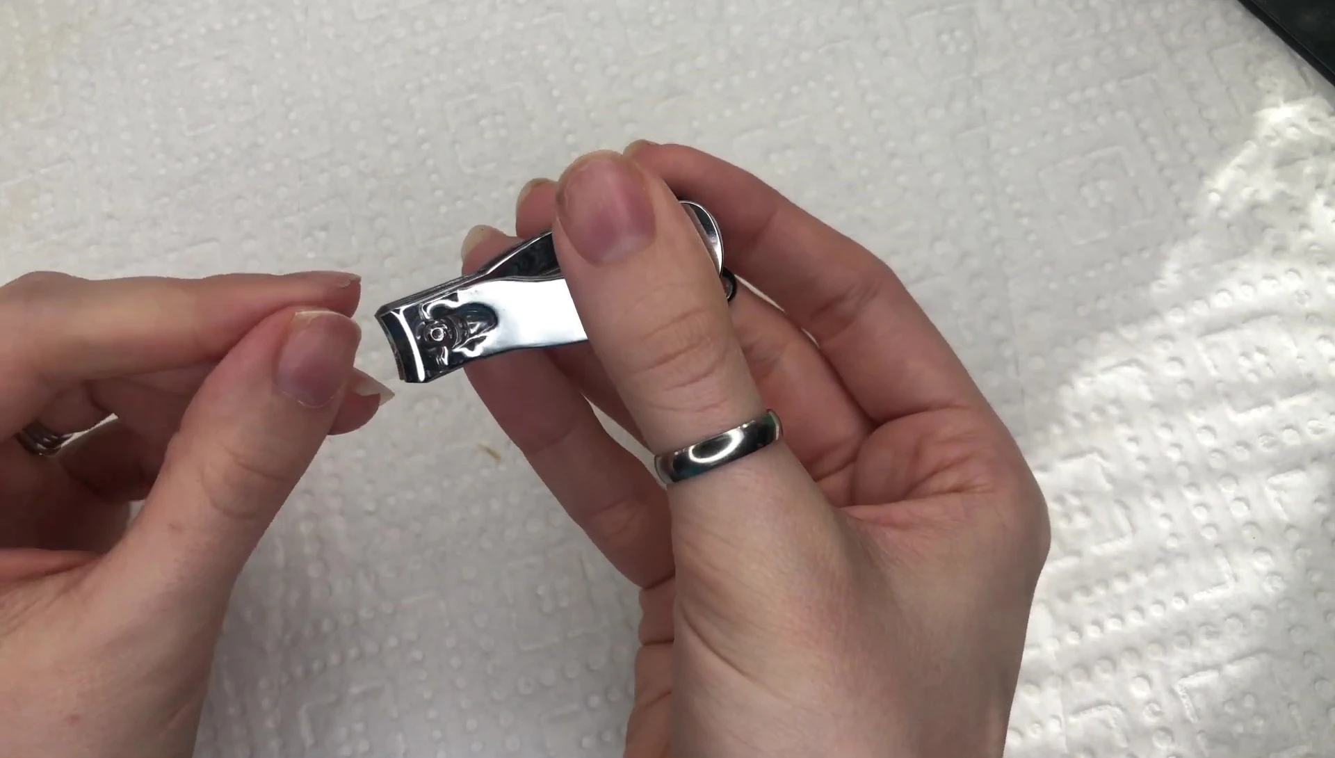 Trimming natural nails for press-on application