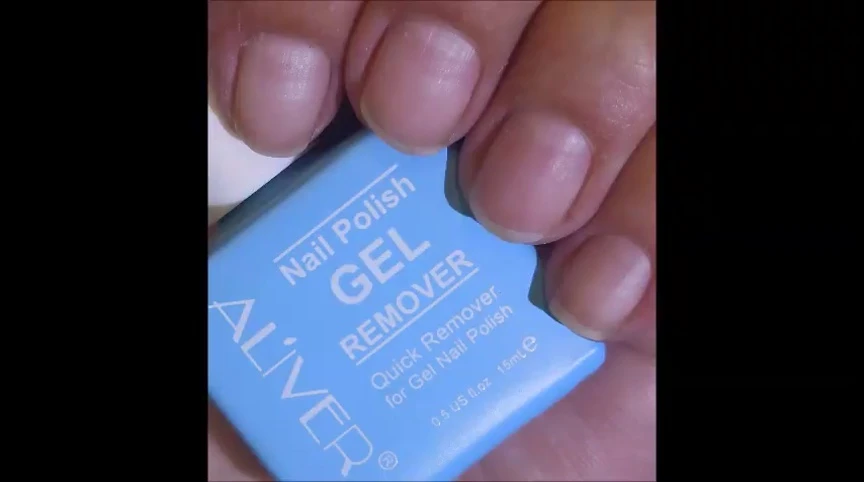 Final shot of the clean nails.