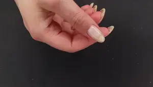 Modelones Builder Gel Review: Natural Nail Enhancement