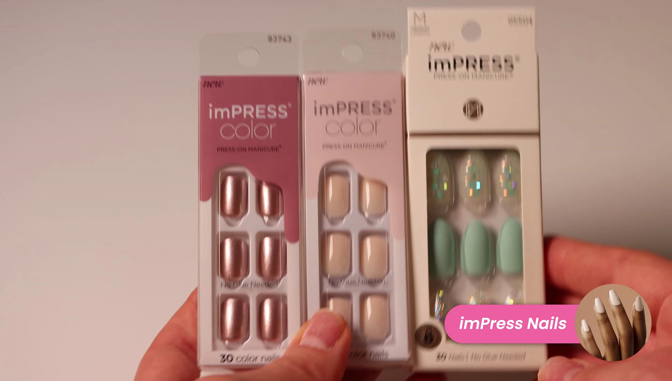 Kiss Press-on Nails packaging.