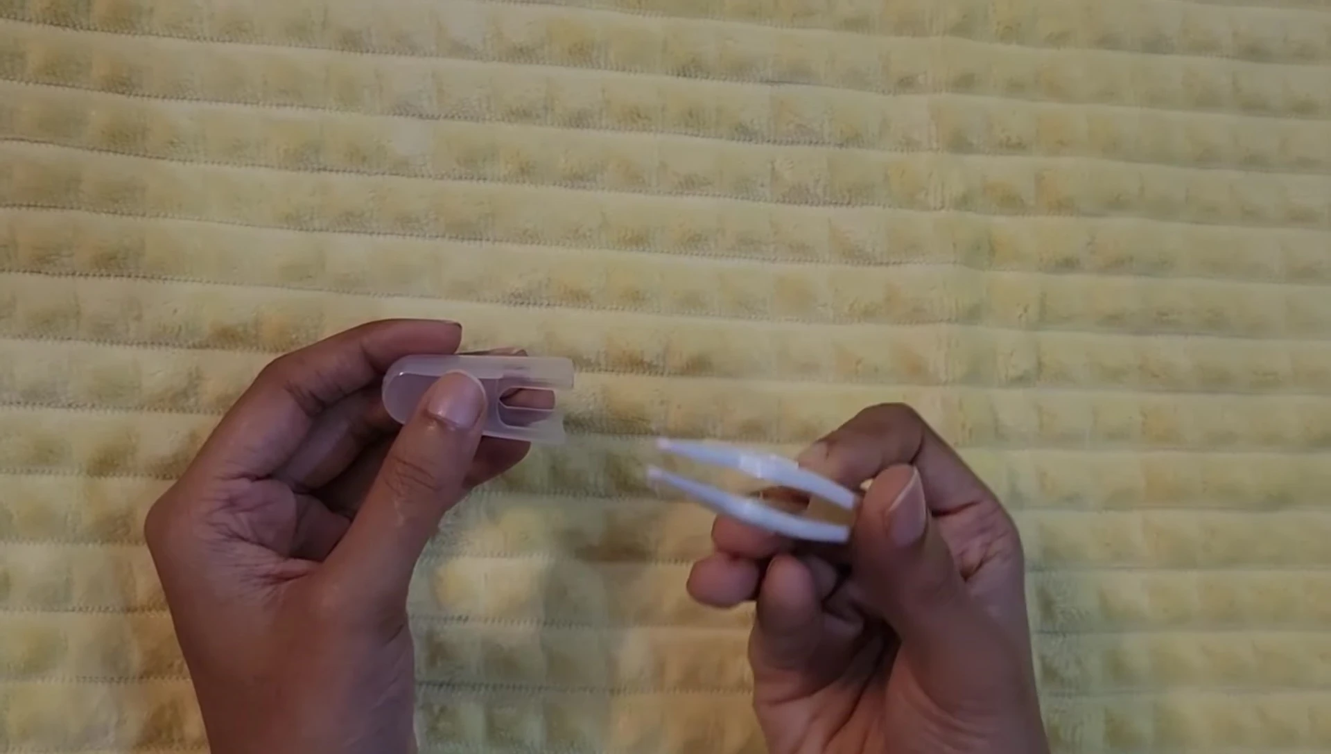 Image showing the cleaning tool from the Baby Hug set.