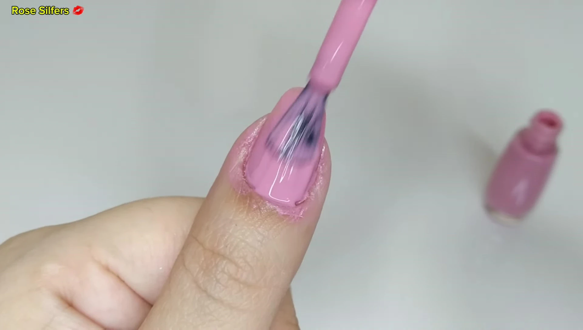 Nails with two coats of Ama a Cadrama