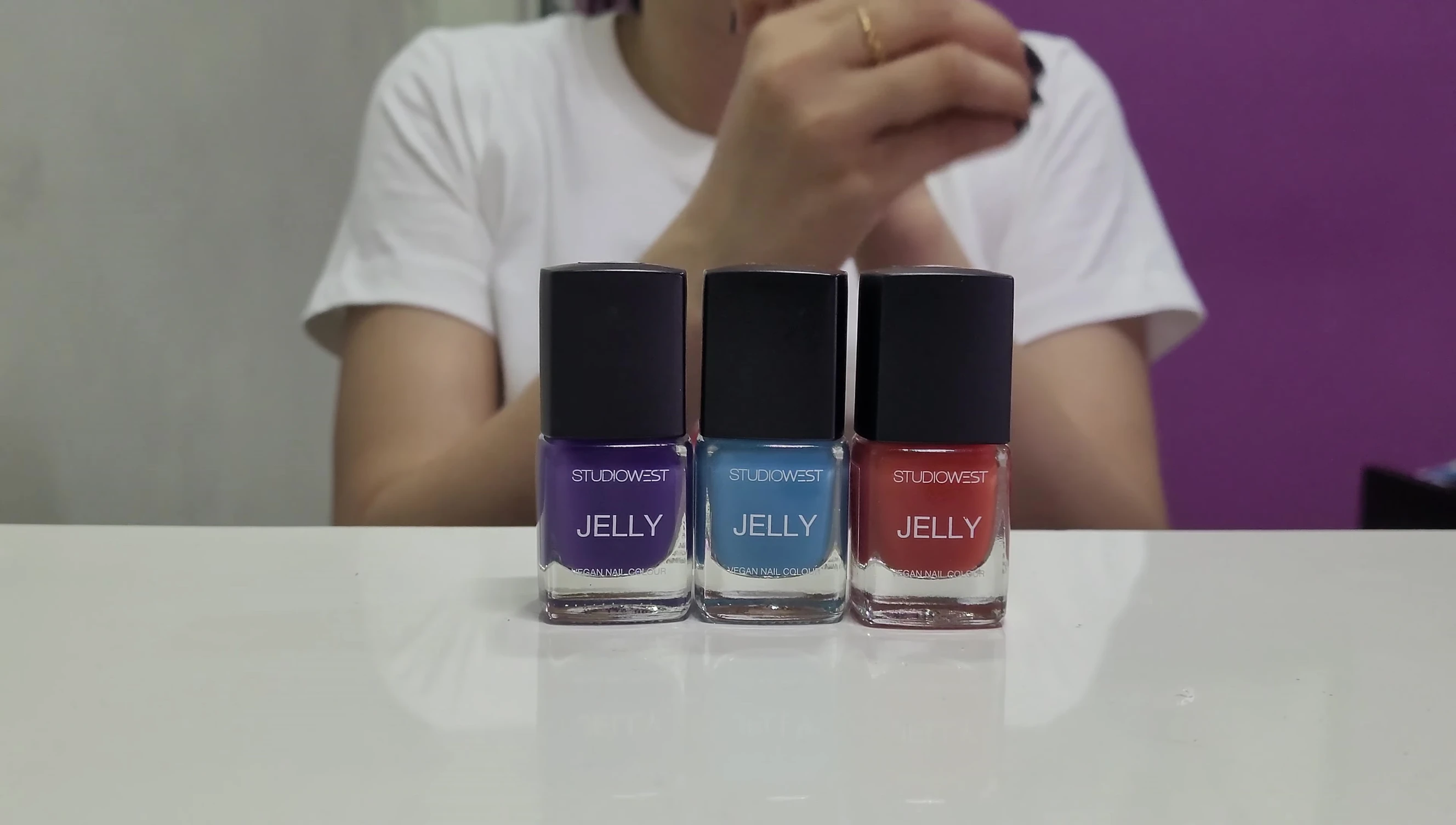 Watermelon shade on nails